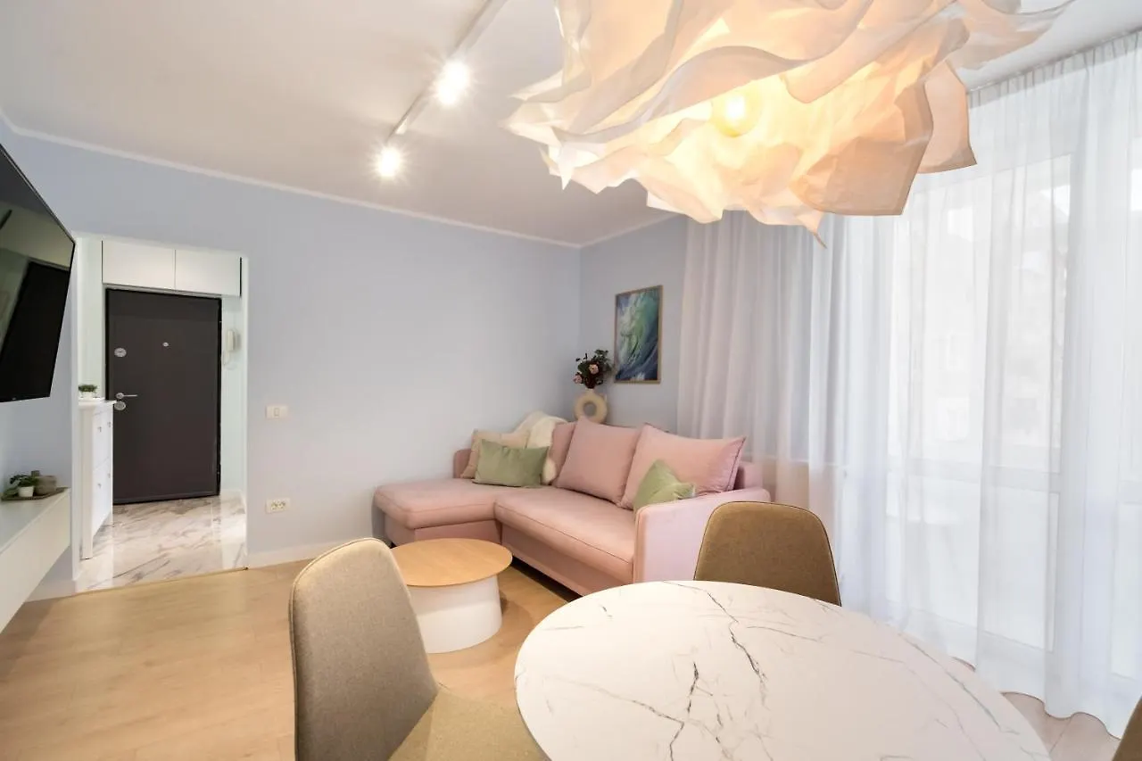 Candy Land Downtown Apartment Bucharest Romania