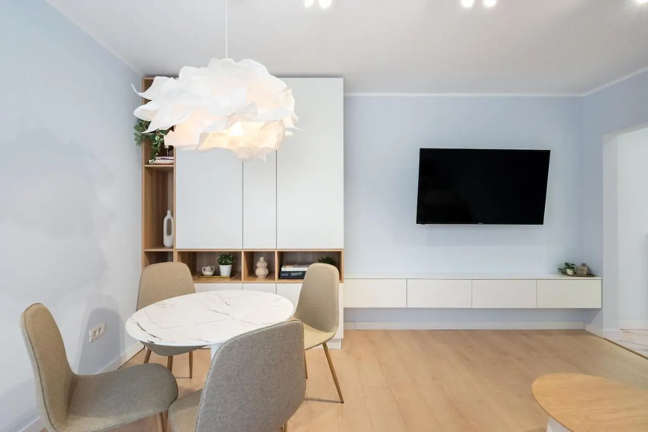 Candy Land Downtown Apartment Bucharest